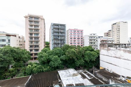 Apartamento à venda com 84m², 2 quartos e 1 vagaVista