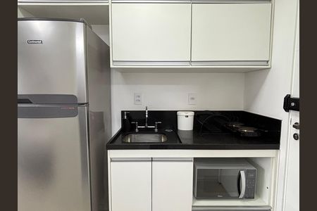 Studio à venda com 28m², 0 quarto e sem vaga Studio à venda com 28m², 0 quarto e sem vagaStudio