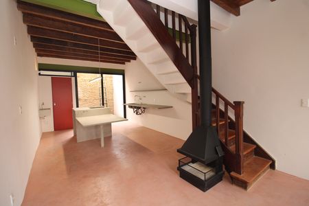 Casa para alugar com 68m², 2 quartos e sem vagaSala e Cozinha