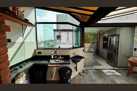 Apartamento à venda com 76m², 2 quartos e 1 vaga Apartamento à venda com 76m², 2 quartos e 1 vagaCobertura - Area de Serviço