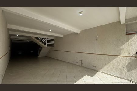 Apartamento à venda com 76m², 2 quartos e 1 vaga Apartamento à venda com 76m², 2 quartos e 1 vagaGaragem