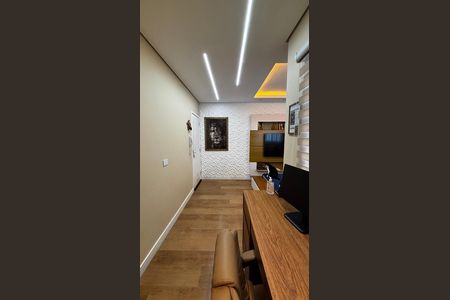 Apartamento à venda com 76m², 2 quartos e 1 vaga Apartamento à venda com 76m², 2 quartos e 1 vagaEscritório