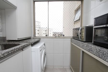 Apartamento à venda com 69m², 3 quartos e 1 vagaÁrea de Serviço