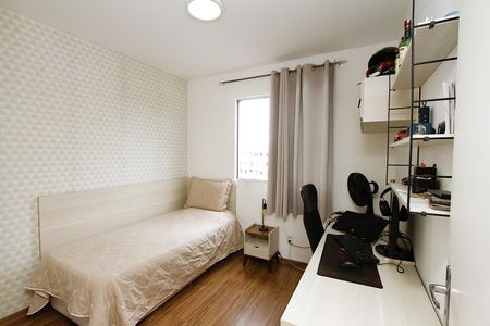 Apartamento à venda com 69m², 3 quartos e 1 vagaQuarto 2