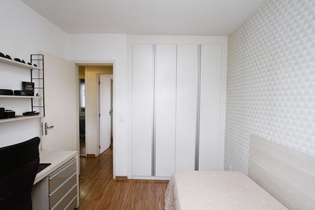Apartamento à venda com 69m², 3 quartos e 1 vagaQuarto 2