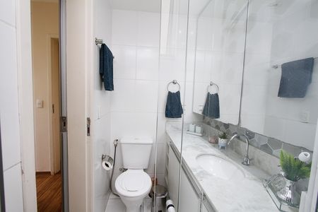 Apartamento à venda com 69m², 3 quartos e 1 vagaBanheiro da Suíte