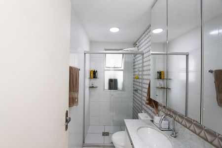 Apartamento à venda com 69m², 3 quartos e 1 vagaBanheiro Social
