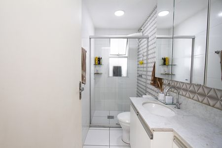 Apartamento à venda com 69m², 3 quartos e 1 vagaBanheiro Social