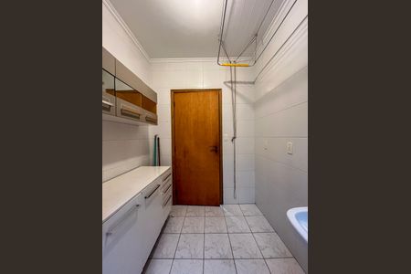 Casa de condomínio para alugar com 232m², 3 quartos e 3 vagas Casa de condomínio para alugar com 232m², 3 quartos e 3 vagasÁrea de Serviço