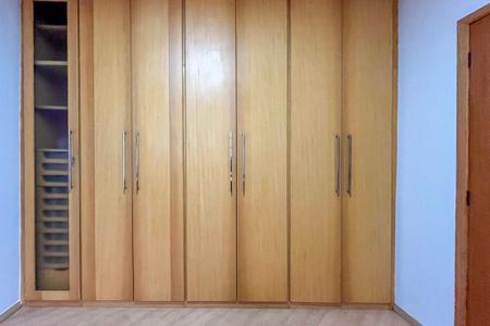 Casa de condomínio para alugar com 232m², 3 quartos e 3 vagas Casa de condomínio para alugar com 232m², 3 quartos e 3 vagasQuarto 2