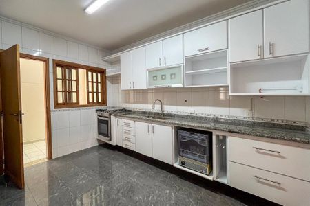 Casa de condomínio para alugar com 232m², 3 quartos e 3 vagas Casa de condomínio para alugar com 232m², 3 quartos e 3 vagasCozinha