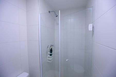 Apartamento para alugar com 46m², 2 quartos e 1 vaga Apartamento para alugar com 46m², 2 quartos e 1 vagaBanheiro