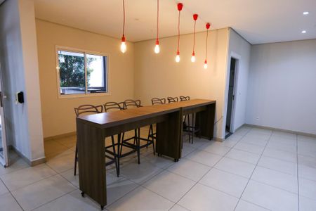 Apartamento para alugar com 46m², 2 quartos e 1 vaga Apartamento para alugar com 46m², 2 quartos e 1 vagaSalão de Festas
