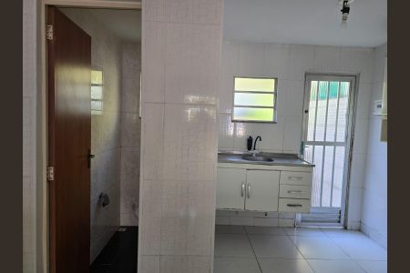 Casa de condomínio para alugar com 85m², 2 quartos e 1 vaga Casa de condomínio para alugar com 85m², 2 quartos e 1 vagaCozinha