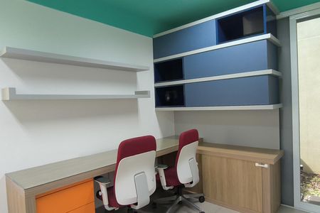 Casa de condomínio para alugar com 300m², 3 quartos e 4 vagas Casa de condomínio para alugar com 300m², 3 quartos e 4 vagasEscritório