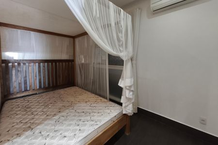 Casa de condomínio para alugar com 300m², 3 quartos e 4 vagas Casa de condomínio para alugar com 300m², 3 quartos e 4 vagasQuarto Suíte