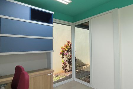 Casa de condomínio para alugar com 300m², 3 quartos e 4 vagas Casa de condomínio para alugar com 300m², 3 quartos e 4 vagasEscritório