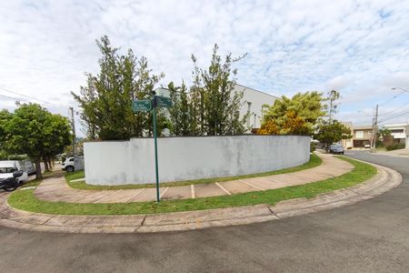 Casa de condomínio para alugar com 300m², 3 quartos e 4 vagas