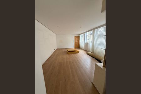 Foto 04 de apartamento à venda com 3 quartos, 160m² em Vila Heliopolis, São Paulo