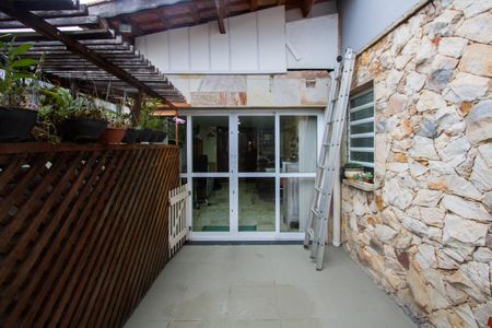 Casa à venda com 226m², 3 quartos e 8 vagas