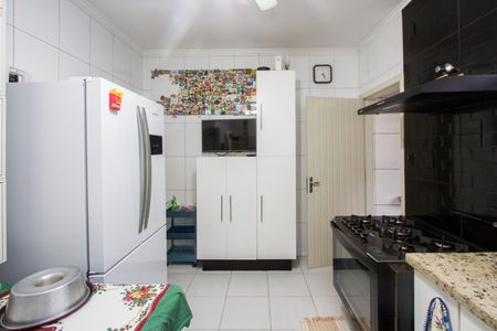Casa à venda com 226m², 3 quartos e 8 vagas