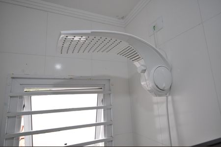 Casa de condomínio à venda com 40m², 2 quartos e 1 vagaBanheiro