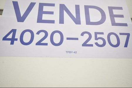 Casa de condomínio à venda com 40m², 2 quartos e 1 vagaPlaca