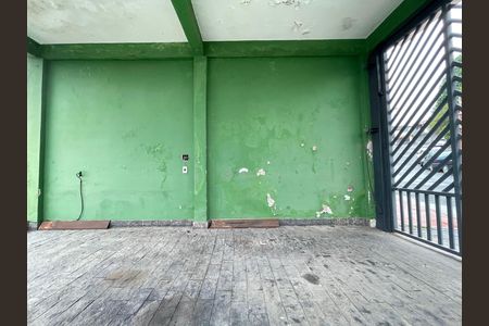 Casa à venda com 917m², 3 quartos e 6 vagas Casa à venda com 917m², 3 quartos e 6 vagasGaragem