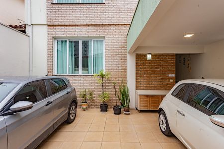 Casa para alugar com 320m², 3 quartos e 3 vagas Casa para alugar com 320m², 3 quartos e 3 vagasGaragem