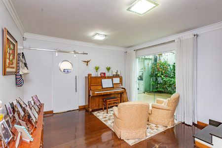 Subsala de casa para alugar com 3 quartos, 320m² em Vila Brasilio Machado, São Paulo