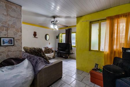 Sala de casa para alugar com 3 quartos, 49m² em Partenon, Porto Alegre