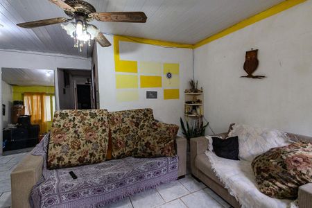 Sala de casa para alugar com 3 quartos, 49m² em Partenon, Porto Alegre