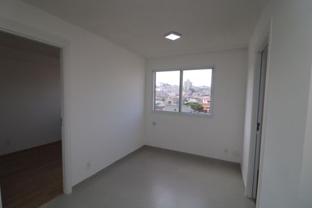 Sala de apartamento para alugar com 2 quartos, 34m² em Vila Graciosa, São Paulo
