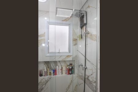 Apartamento à venda com 136m², 3 quartos e 3 vagas Apartamento à venda com 136m², 3 quartos e 3 vagasBanheiro da Suíte 1
