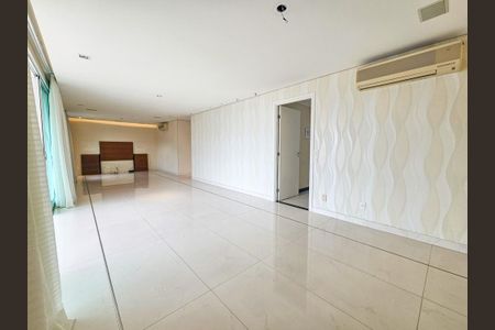 Apartamento para alugar com 167m², 4 quartos e 3 vagas Apartamento para alugar com 167m², 4 quartos e 3 vagasSala