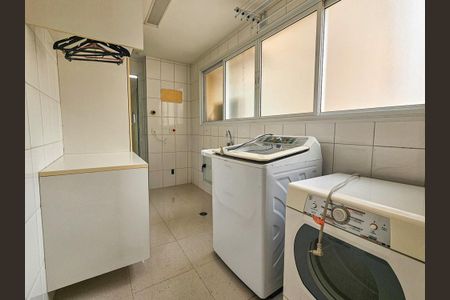 Apartamento para alugar com 167m², 4 quartos e 3 vagas Apartamento para alugar com 167m², 4 quartos e 3 vagasÁrea de Serviço