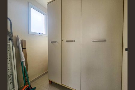 Quarto de Serviço de apartamento à venda com 4 quartos, 167m² em Brooklin, São Paulo