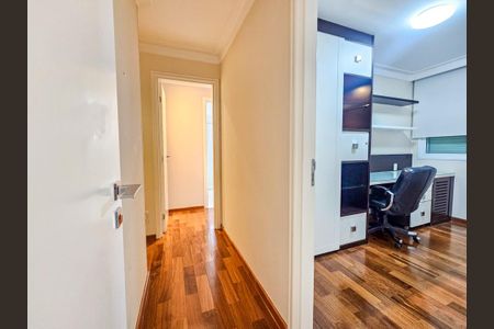 Apartamento para alugar com 167m², 4 quartos e 3 vagas Apartamento para alugar com 167m², 4 quartos e 3 vagasSuite 1
