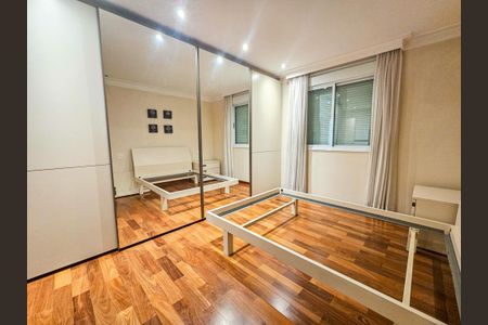 Apartamento para alugar com 167m², 4 quartos e 3 vagas Apartamento para alugar com 167m², 4 quartos e 3 vagasSuite 3