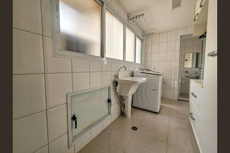 Apartamento para alugar com 167m², 4 quartos e 3 vagas Apartamento para alugar com 167m², 4 quartos e 3 vagasÁrea de Serviço