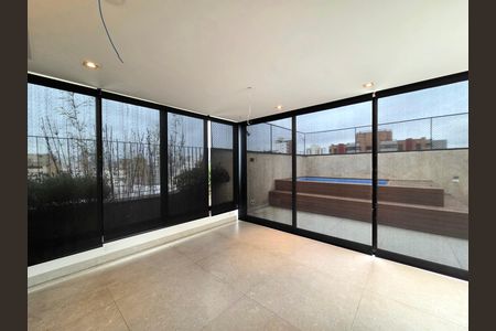 Apartamento à venda com 233m², 3 quartos e 2 vagasCobertura