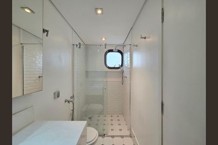 Apartamento à venda com 233m², 3 quartos e 2 vagasBanheiro da Suíte