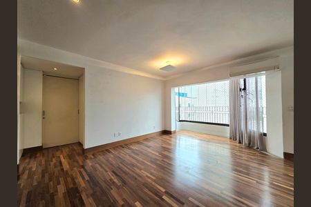 Apartamento à venda com 233m², 3 quartos e 2 vagasSala