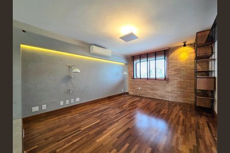 Apartamento à venda com 233m², 3 quartos e 2 vagasSala 2