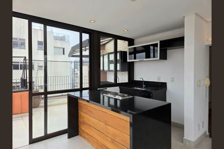 Apartamento à venda com 233m², 3 quartos e 2 vagasCobertura