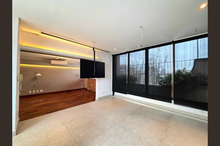 Apartamento à venda com 233m², 3 quartos e 2 vagasCobertura