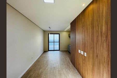 Sala de casa para alugar com 2 quartos, 55m² em Parque Liberdade, Americana