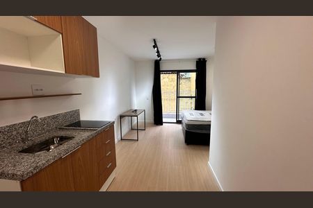 Studio para alugar com 27m², 1 quarto e sem vaga