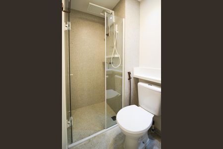 Studio para alugar com 25m², 1 quarto e sem vaga Studio para alugar com 25m², 1 quarto e sem vagaBanheiro