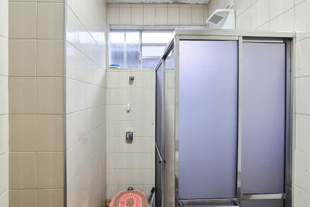 Casa à venda com 115m², 2 quartos e 2 vagasBanheiro Social